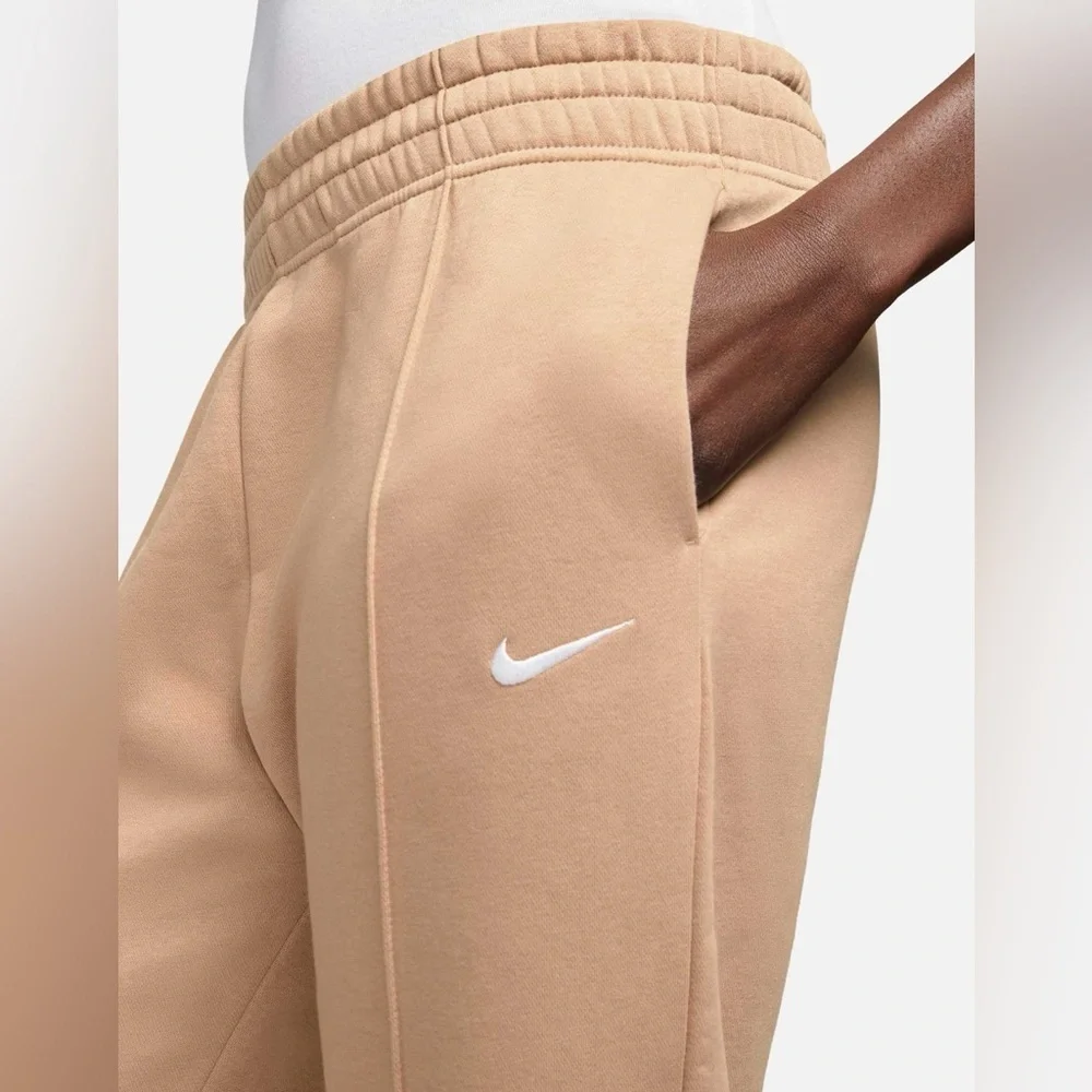 Nike Collection Fleece Loose-Fit Cuffed Sweatpants- Sand- Size XS